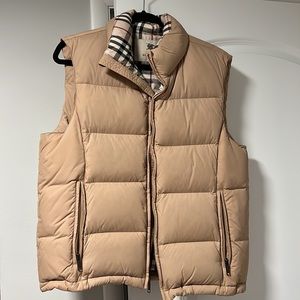 Gently Worn Burberry Insulated Vest Size Medium